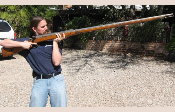 Саме це в результаті зробили китайські зброярі Именно это в итоге сделали китайские оружейники