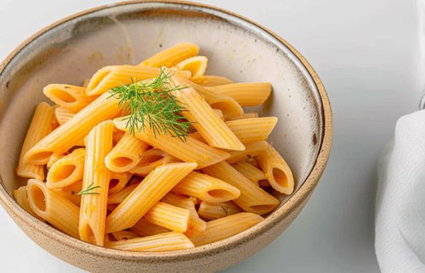 Обжаривать макароны придумали совесткие женщины. / Фото: food.ru 