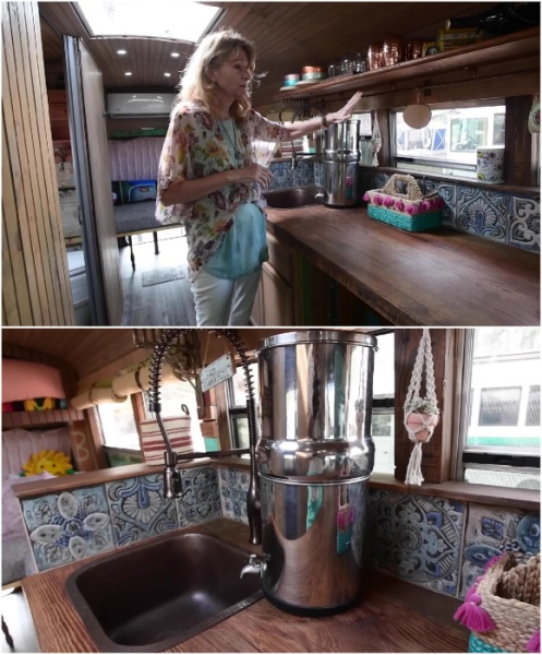 Кухня в переоборудованном автобусе Miss Daisy.