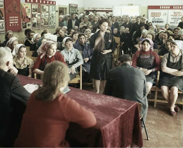 Товарищеский суд в советские времена.  Фото: static23.tgcnt.ru.