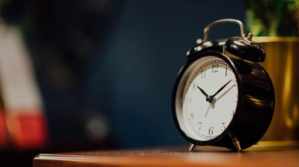 Як стати ранком без будильника?