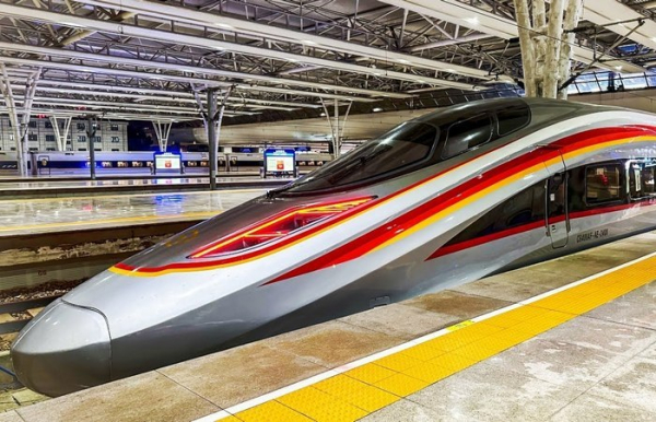 Делают не только в Китае, конечно же. /Фото: YouTube.com. 