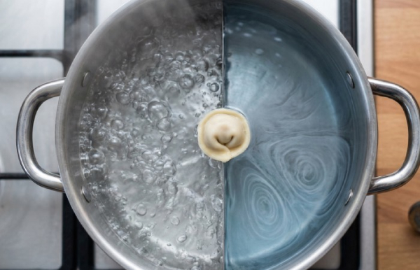 Науку можно применить даже при варке пельменей.