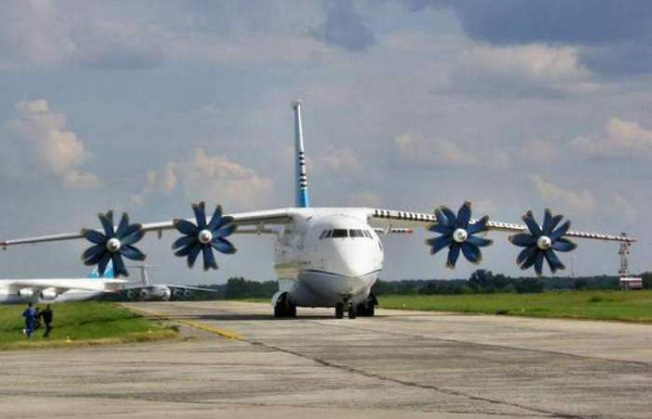 Стати радянським так і не встиг. /Фото: sdelano-u-nas.livejournal.com. Стать советским так и не успел. /Фото: sdelano-u-nas.livejournal.com.