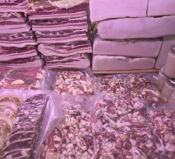 Головна 25 Чому не можна їсти багато сала: норма для серця та судин