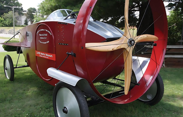 Скорость - 100 км/ч./ Фото: youtube.com