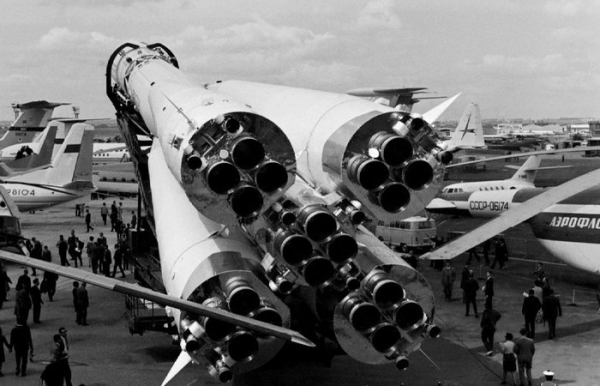 Космос – это дорого. /Фото: YouTube.com. 