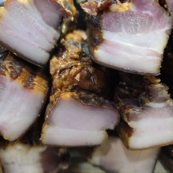 Головна 25 Навіщо є сало з часником: ідеальний тандем для судин