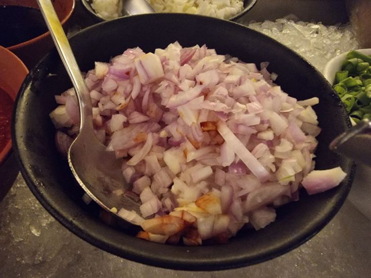 Що цінніше для шкіри: сира або печена цибуля — несподівана відповідь