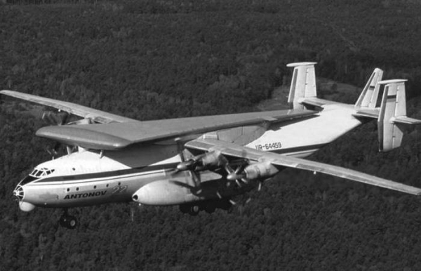 Возил запчасти других самолётов. /Фото: habr.com. 