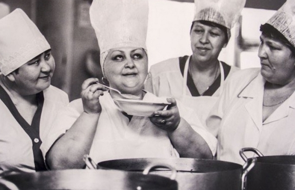 9 найсмачніших страв радянських їдалень, від яких і сьогодні течуть слинки