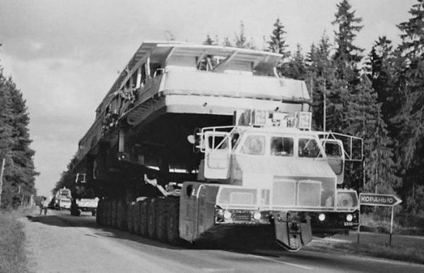 Головна 30 5, радянських потвор на колесах, що доводять перевагу радянської промисловості