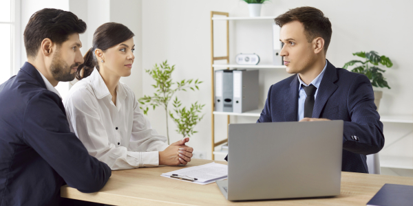 Як створити фінансову подушку: 3 сучасні альтернативи банківському вкладу