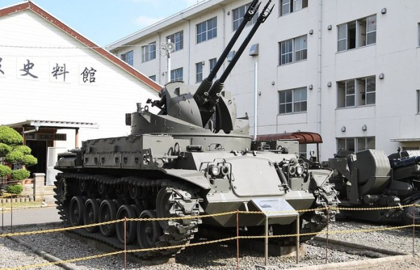 Американська М42 Дастер із 1950-х легша в основу Гепарда. /Фото: wikimedia.org. Американская М42 Дастер из 1950-х лёгшая в основу Гепарда. /Фото: wikimedia.org.