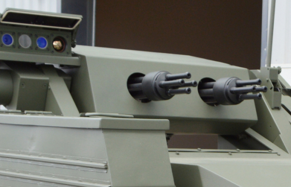 Пара ГШГ в экспериментальной машине Берсерк. /Фото: en.wikipedia.org. 