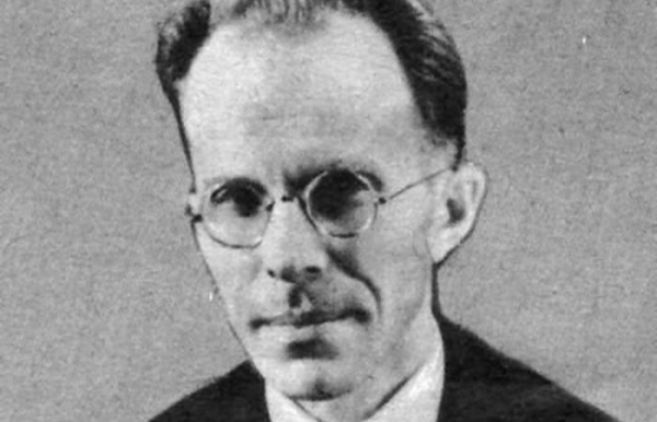 Создатель танка Николай Астров. /Фото: шурави.екатеринбург.рф. 