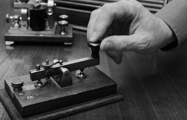 Головна 25 Чому з'явилася абетка Морзе і хто стоїть за її винаходом