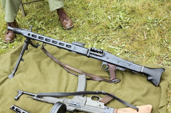 MG 42: высокая скорострельность и плотность огня. Фото: wikimedia.org
