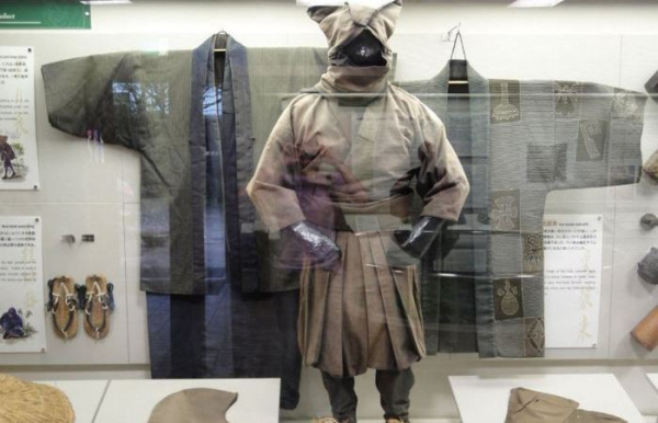 Не очень понятно, что именно они собой представляли. /Фото: playground.ru. 