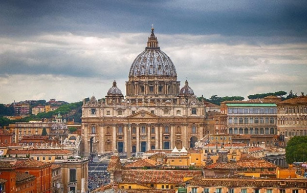 А может, секрет архивов Ватикана в том, что в них нет ничего секретного. /Фото: listverse.com