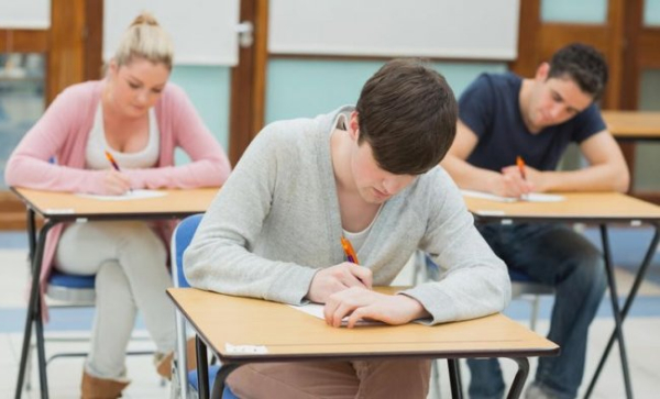 Головна 23 Як підготуватися до ЄДІ з російської мови?