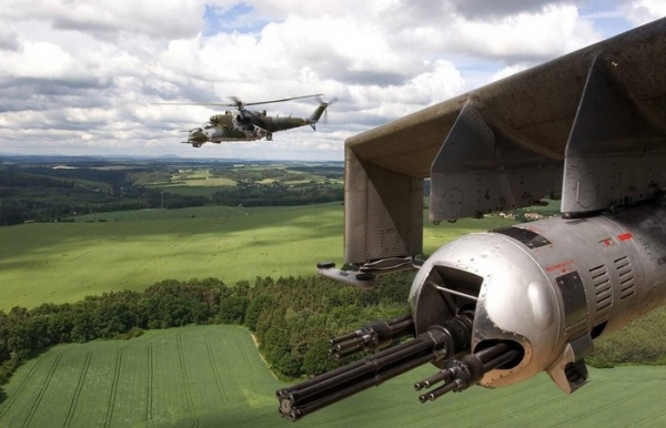 Гондола с пулемётами на Ми-24. /Фото: авиару.рф. 