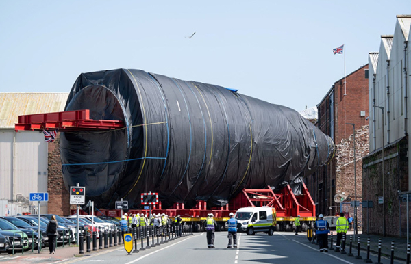 Секция подводной лодки для сборки./ Фото: fbcdn.net