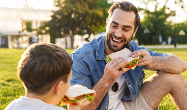 Один граф с лудоманией, и мы имеем сэндвич. /Фото: theolddutchcupboard.com