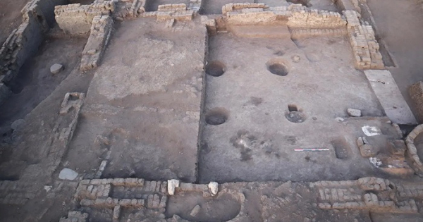 Нетипичные здания на землях Древнего Египта. /Фото: nilescribes.org