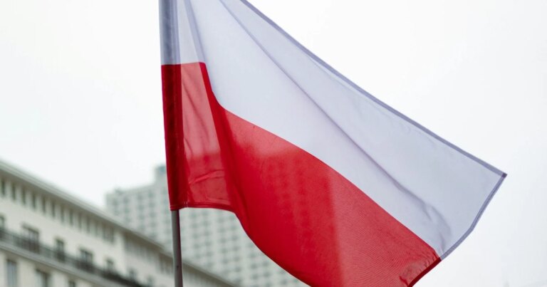 Польща посилює правила для іноземців: що зміниться для українців 6