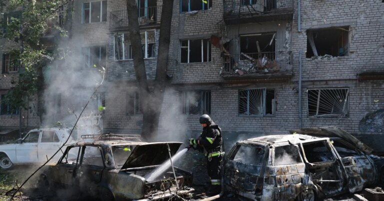 Ракетні удари з п'яти напрямків: Україна під прицілом ворога 9