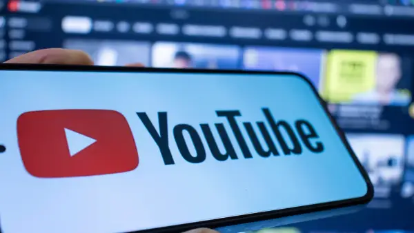 YouTube заблокував 12 російських пропагандистських каналів в Україні