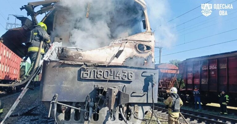 Дрон атакував поїзд із сотнями пасажирів на Одещині: є загиблі 7