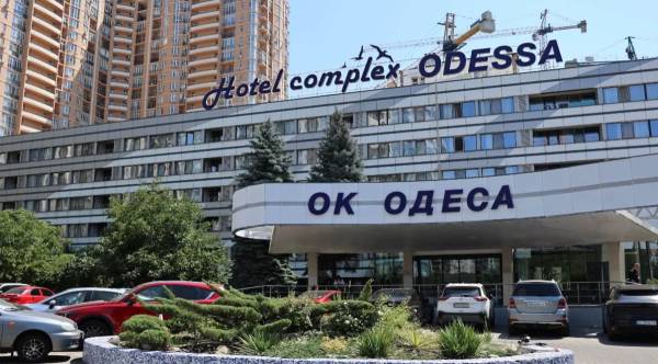 Готель «Одеса» частково переобладнають під житло для переселенців 8