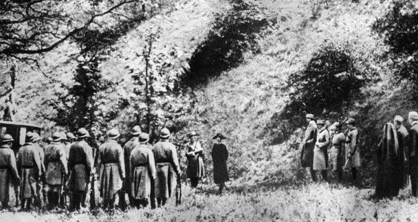 Мата Харі: шпигунка, куртизанка, чия голова зникла після страти 5 15 жовтня 1917 року Мату Харі розстріляли у Венсені поблизу Парижа / © Getty Images