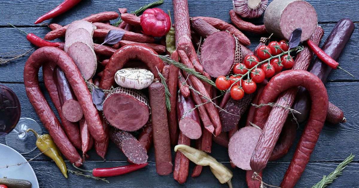 Переважна більшість сучасних продуктів приховує в собі небезпеку для здоров’я