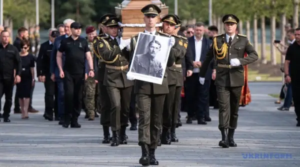 Євгена Коновальця перепоховали на Національному військовому меморіалі 1