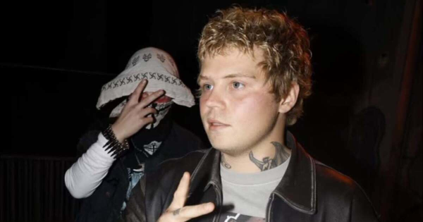 Yung Lean презентує першу виставку в Стокгольмі 15