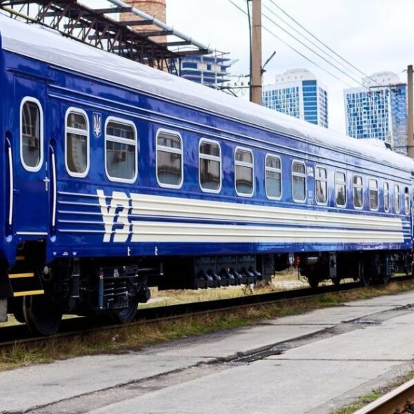 Росія завдала балістичного удару по київській залізниці: загиблі та руйнування
