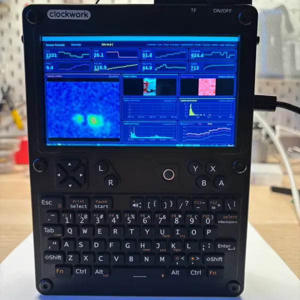 Кіберпалуба Open Source Tricorder