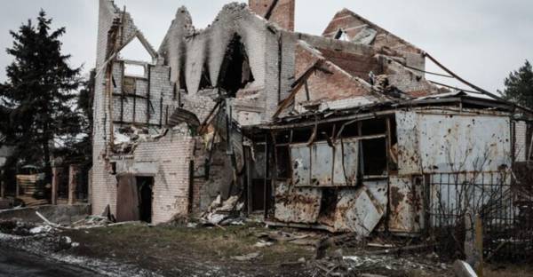 Кабмін виділив 2,3 мільярда гривень на відновлення пошкодженого житла