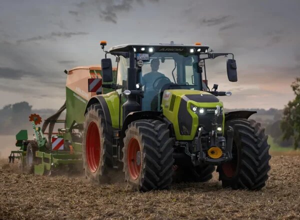 CLAAS оновила трактори потужністю до 450 к.с.