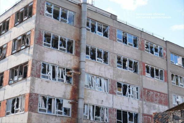 13 запоріжців постраждали від авіаудару
